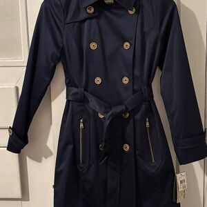 London Fog Navy Heritage Trench with Belt and Gold Buttons Women’s M Classic NWT
